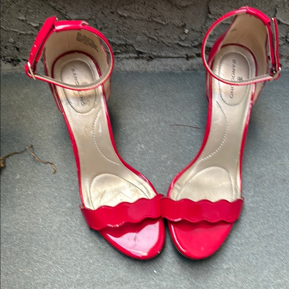 Rockabilly Ankle Strap Shiny Scalloped Red Women's Kitten Heel 4” Sz 11 Pinup